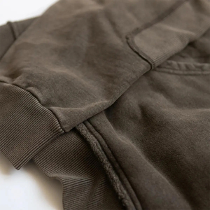 Hoodie vintage personnalisé délavé à l'acide, épais, 100 % coton, coupe oversize, court et vieilli - Product Image 2