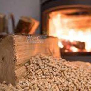 Pellets de madera premium de Vietnam de 600 kg/m para sistema de calefacción, forma de grumos de 8 mm, SEPON, máxima 10% de humedad, 4000 J, bajo contenido de cenizas 3%, mejor precio - Product Image 3