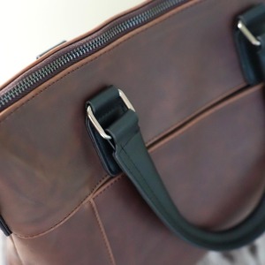 Sac messager en cuir véritable, prix de gros, élégant sac à bandoulière pour homme, sac pour ordinateur portable pour le bureau et les voyages par M/S SHAAD HANDICRAFTS - Product Image 6