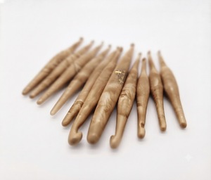 Wholesale Handmade Pink Marbled Epoxy Resin <b>Crochet</b> <b>Hooks</b> Set Ergonomic Yarn Knitting Needles - Product Image 1