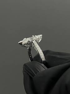 Bague Art Déco en Moissanite Marquise et Diamant, Création Artisanale, pour Femme, Argent 925 Original, Cadeau Personnalisé, Bijou Premium pour Elle - Product Image 4