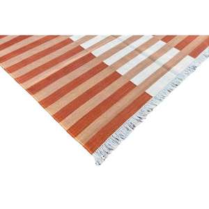 Comfortable and Resilient Cotton <b>Rug</b> in a Flatweave Design Ideal for Living Rooms, Bedrooms, and <b>Hallways</b> - Product Image 3