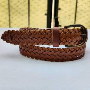 Nouvel Arrivage Ceinture Unisexe en Cuir de Buffle avec Boucle en Acier Design Élégant Longueur Personnalisable Accessoire de Gros pour une Touche de Style Unique - Product Image 5