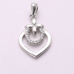 Collier pendentif cœur en argent sterling 925 pour femme, design en grappe, bijou raffiné pour anniversaire, fête, cadeau pour elle - Product Image 1