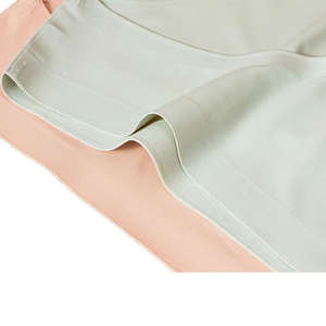 Braguitas de mujer de nailon y elastano de tiro medio, transpirables, ecológicas, de talla grande, con logotipo personalizado de calidad y diseño romántico. - Product Image 3