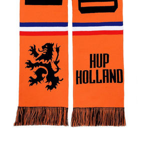 Bufandas y Pañuelos Cálidos de Alta Calidad, los Más Vendidos, Unisex, Disponibles en Todos los Tamaños y Colores, MOQ Bajo, Todas las Tallas Disponibles - Product Image 4