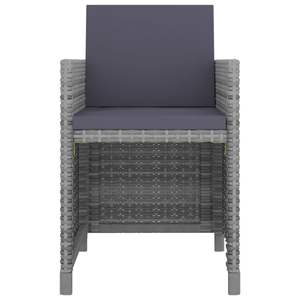 Ensemble de salle à manger de jardin moyen en rotin PE gris avec plateau en verre et acier thermolaqué – Mobilier de salle à manger extérieur élégant - Product Image 4