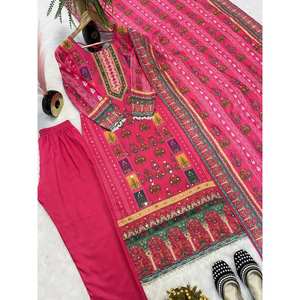 Conjunto elegante de ropa de fiesta hermosa para mujer - Product Image 2