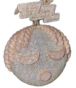 จี้รูปหน้าการ์ตูนประดับเพชรหรูหราเคลือบทองคำสีกุหลาบ สไตล์ฮิปฮอป ประดับเพชรโมอิสซาไนต์ทรงเพชร ดีไซน์วิบวับ - Product Image 2