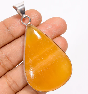 Pendentif Goutte d'Eau en Laiton et Agate, Sertissage Bezel Plaqué Argent, Solitaire, Style Bohème Classique, Bijou Unisexe, Cadeau - Product Image 1