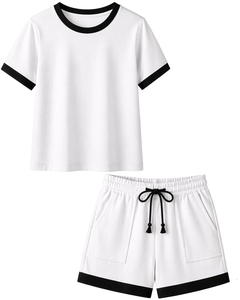 Conjunto de 2 Piezas para Mujer, Camiseta Blanca de Manga Corta con Cuello Redondo y Ribete Negro, Pantalones Cortos con Cintura Elástica y Bolsillos, Estilo Casual para Primavera/Verano - Product Image 1