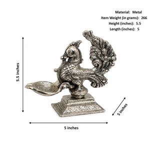 Brûleur d'huile décoratif traditionnel en métal argenté poli en forme de paon pour Diwali, Pooja, ou cadeaux spirituels de réception de la maison - Product Image 6