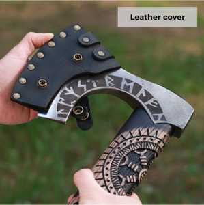 Hacha Vikinga de Acero al Carbono Forjada a Mano con Runas Nórdicas Grabadas, Mango de Madera de Fresno Tallado, Hacha de Camping con Funda de Cuero - Product Image 4