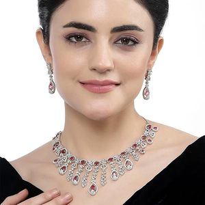 Ensemble collier et boucles d'oreilles en alliage plaqué argent, zircon, coupe poire, design goutte d'eau, style classique pour femmes, mariage - Product Image 6