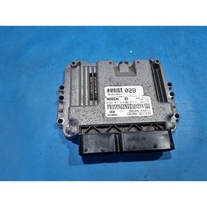 Porter Usó ECUs y Módulos de Computación 391044A311 - Product Image 1