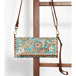 Sac à main de luxe en cuir floral fait main, pochette, nouveau design 2026, en cuir de vachette véritable, mini sac pour femme, portefeuille à trois volets - Product Image 1