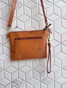 Sac à main en cuir à motifs occidentaux usiné à la main en fourrure de vachette sculptée en cuir avec pompon Boho fleurs sac à bandoulière en fourrure de Offre Spéciale pour femmes - Product Image 3