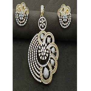 Ensemble de collier et boucles d'oreilles de créateur, finition or blanc, qualité supérieure exclusive, pour mariage, fête, collection pour femmes. - Product Image 2