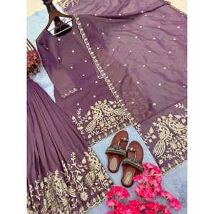 Conjunto de Top y Pantalón Plazzo con Dupatta para Mujer, con Bordado y Lentejuelas - Product Image 3