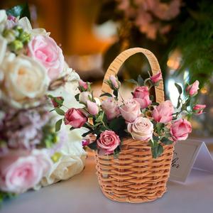 Mini paniers-cadeaux en bois tissés à la main avec poignée, paniers de pique-nique décoratifs pour bonbons, chocolats et cadeaux, mariage et fête, miniature - Product Image 1