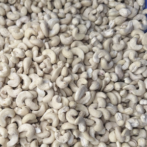 เม็ดมะม่วงหิมพานต์ดิบคุณภาพดี ราคาดีที่สุด 10 กก. WW180 เม็ดมะม่วงหิมพานต์ซานติโก้ เวียดนาม ปลอดภาษี - Product Image 1