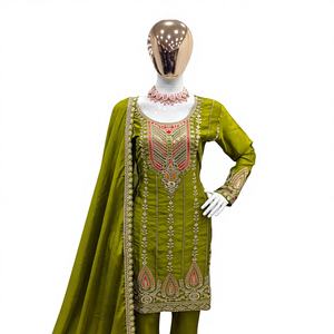 ชุดเซ็ตท็อปพันท์และผ้าคลุมไหล่แบบใหม่ของเทเนซี่ ตัดเย็บสำเร็จพร้อมสวมใส่สำหรับงานปาร์ตี้ - Product Image 1