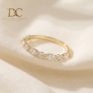 14 Karat Massivgold-Ring mit Labor-Diamanten in Brillant-Rund- und Marquise-Schliff, Damenschmuck, IGI-Zertifiziert, Luxuriöser Ehering - Product Image 2