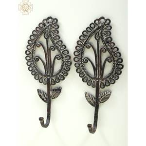 Porte-clés tribal vintage en laiton de 8 pouces fabriqué à la main (paire) fabriqué en Inde pour organisateur mural de courrier et de clés - Product Image 2