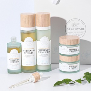 ชุดผลิตภัณฑ์ดูแลผิวหน้าแบบครบวงจร K Beauty ประกอบด้วยโทนเนอร์ อีมัลชั่น แอมพูล ครีมบำรุงกลางวัน ครีมบำรุงกลางคืน ผลิตภัณฑ์ไวท์เทนนิ่ง ซีพลัส ไนอะซินาไมด์ - Product Image 1