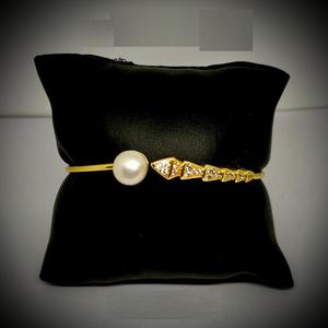 Pulsera de perlas de agua dulce de la mejor calidad con diseño chapado en oro para mujeres, ideal para fiestas o bodas, de proveedor indio. - Product Image 3