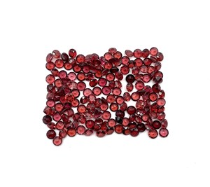 Pierre précieuse naturelle grenat du Mozambique, facettée, rouge, taille ronde, plusieurs tailles disponibles pour la fabrication de bijoux - Product Image 2