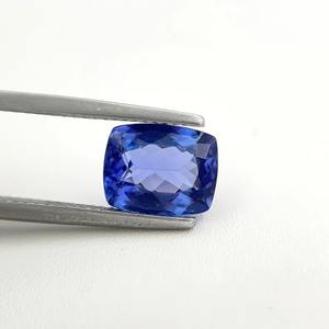 พลอยไพลินธรรมชาติ 2.15 กะรัต เกรด AA รูปทรงคุชชั่น สำหรับแหวน ได้รับการรับรองจากผู้ตรวจสอบอิสระ ผ่านการอบความร้อน สีรุ้ง โดดเด่น งดงาม - Product Image 2