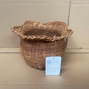 Maceta de ratán de nuevo diseño, florero decorativo hecho en Vietnam con precio de mayoreo. - Product Image 1