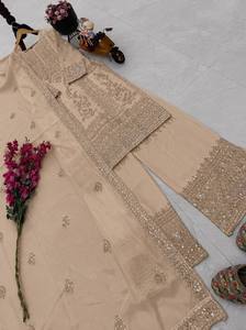 Traje Salwar Tradicional Beige para Mujer, Bordado en Algodón, Corte Holgado, Largo hasta el Tobillo, Estilo Étnico de India y Pakistán para Bodas - Product Image 5