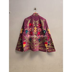 Veste en velours brodée pour femmes, broderie ouzbèke, manches longues, col mandarin, tenue d'automne, motif floral violet - Product Image 6