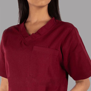 Ensemble de blouses médicales unisexes bordeaux à col en V et manches courtes, pantalon d'uniforme, tenue d'hôpital en tissu rayonne tissé, logo personnalisé - Product Image 5