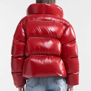 Veste matelassée écologique beige pour femme, col coussin, fermeture éclair, manches longues, manteau d'hiver épais, couleur unie, extérieur en polyester - Product Image 2