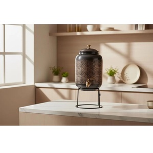 Distributeur d'eau en cuivre de luxe de fabrication indienne pour usage domestique et commercial, disponible en grande quantité - Product Image 1