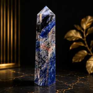 Tour de cristal de sodalite naturelle, pierre de guérison |   Pointe de Sodalite Bleue pour la Méditation, le Reiki et la Décoration Intérieure - Nouvel An Chinois, Thanksgiving - Product Image 2