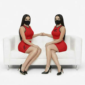 Conjunto de faldas personalizadas OEM estilo 2024 para mujer, top corto con capucha y estampado de logotipo informal, conjunto de faldas con capucha para invierno. - Product Image 6