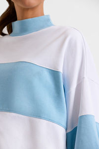 Sweat-shirt à col montant pour femme, coupe ample, épaules tombantes, color block bleu clair et blanc, en molleton - Product Image 4