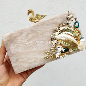 กระเป๋าคลัทช์หรูหราลายมุกสุดฮิต ดีไซน์โดดเด่นไม่ซ้ำใครสำหรับผู้หญิง กระเป๋าถือคลัทช์ทันสมัยจาก Falak World Export - Product Image 3