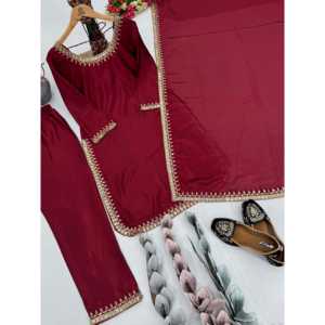 Salwar Kameez de Poliéster de Diseño - Hermoso Conjunto de Fiesta con Top, Pantalón y Dupatta - Product Image 4