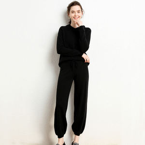 Ensemble de survêtement athlétique réversible deux pièces pour femme, en coton 100% haute élasticité, style hip-hop, avec doublure polaire écologique - Product Image 4