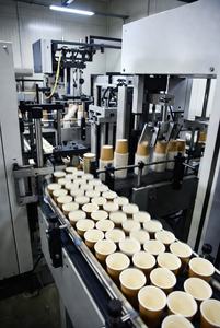 Premium Eco-Friendly Disposable Custom Paper Cups for Beverage Packaging Multiple Sizes <b>Recyclable</b> Materials Silk Screen - Product Image 5