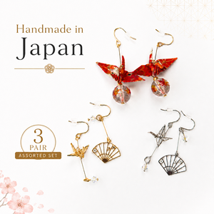 Boucles d'oreilles pendantes Hanattie faites à la main en forme de grue d'origami japonaise, lot de 3 paires assorties, en cristal, strass, laiton/résine époxy/washi - Product Image 1