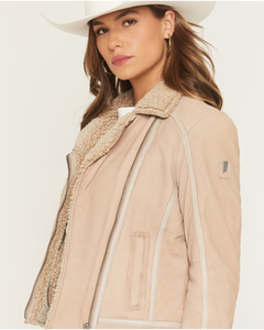 Chaqueta estilo shearling beige para mujer, de piel de oveja sintética, forrada con piel sintética, con cremallera, estilo moto, color camel, abrigo de invierno, ropa exterior cómoda, venta al por mayor - Product Image 3