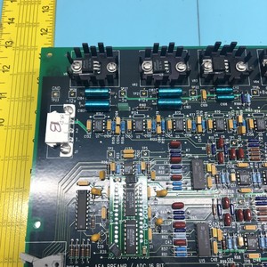 Carte de circuit imprimé de préamplificateur ASML 854-8306-003 AFA, ADC 16 - Équipements et pièces semi-conducteurs d'occasion fiables à l'échelle mondiale chez - Product Image 2
