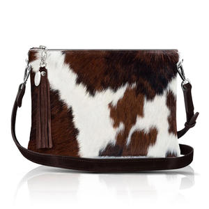 Bolso de mano de gran capacidad con pelo de vaca, bolsos de hombro para mujer, bolso de cuero personalizado a la moda para dama, con pelo de vaca. - Product Image 1