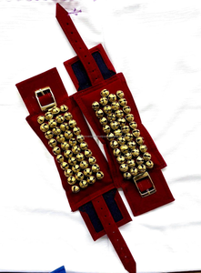 Campanas de Tobillo Ghungroo de Metal y Terciopelo Hechas a Mano, Par de Campanas de Latón para Danza Clásica India Tradicional, Correa Ajustable con Hebilla - Product Image 4